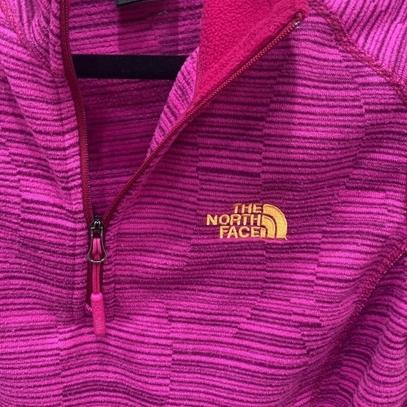 North Face Quarter Zip Pink M - Picture 2 of 7